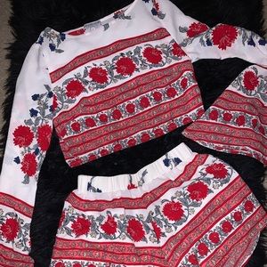 Fashion Nova Floral 2-piece set